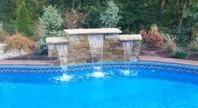 Wildwood-St-Louis-County-stacked-stone-water-feature-sheer-decent-stone-top-landscaping