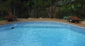 Underwater-speaker-bench-water-fire-bowl-sound-system-stamped-concrete-coping