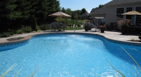 Crystal-Fountain-fan-sprayer-mortar-block-water-feature-sheer-decent-St-Louis-St-Charles