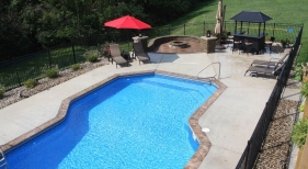 Latham-Ft-Wayne-vinyl-over-step-bench-combonation-combo-Fenton-OFallon-builder