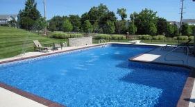 Crystal-fountain-fan-water-feature-true-L-radius-corners-diving-board-stamped-brick-coping-1